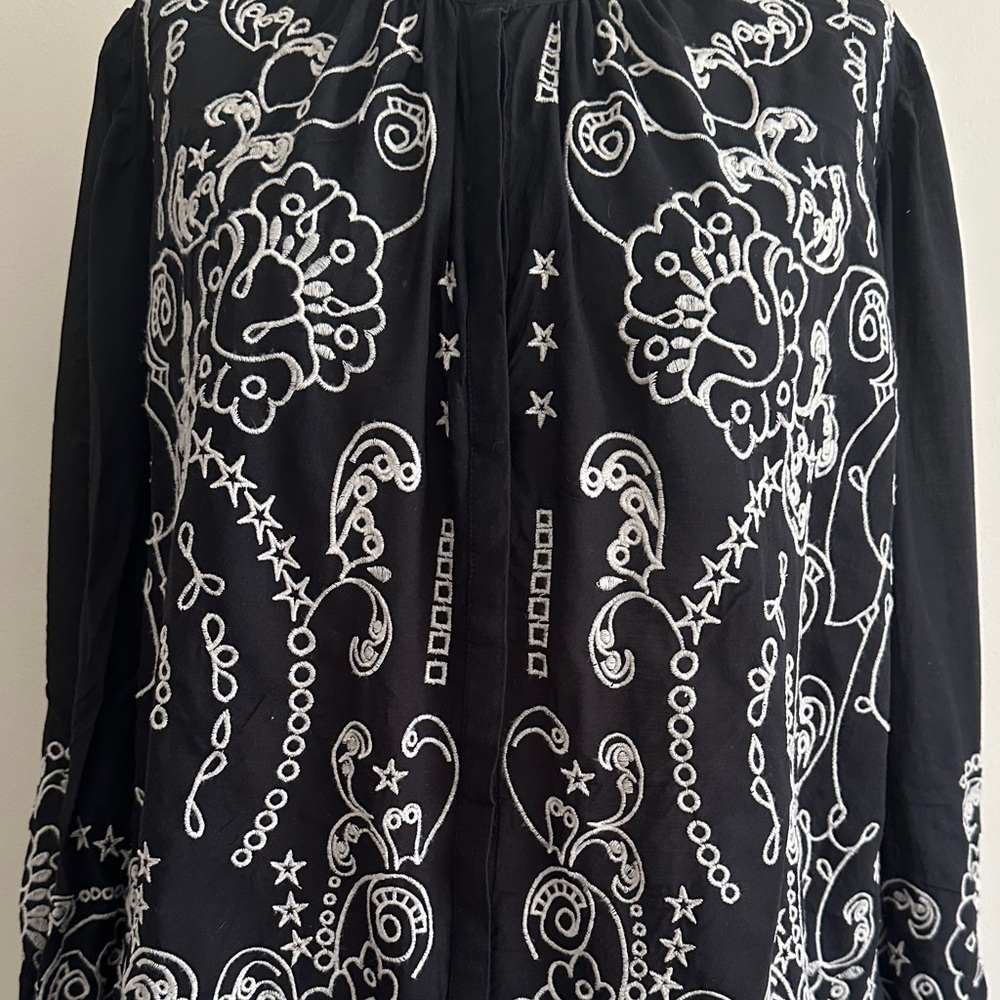 Johnny Was KIVI Embroidered Women's BUTTON UP Blouse Tunic Sz Medium NWT - Picture 2 of 7